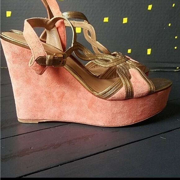 Elie Tahari Wedge Sandals - Picture 5 of 8